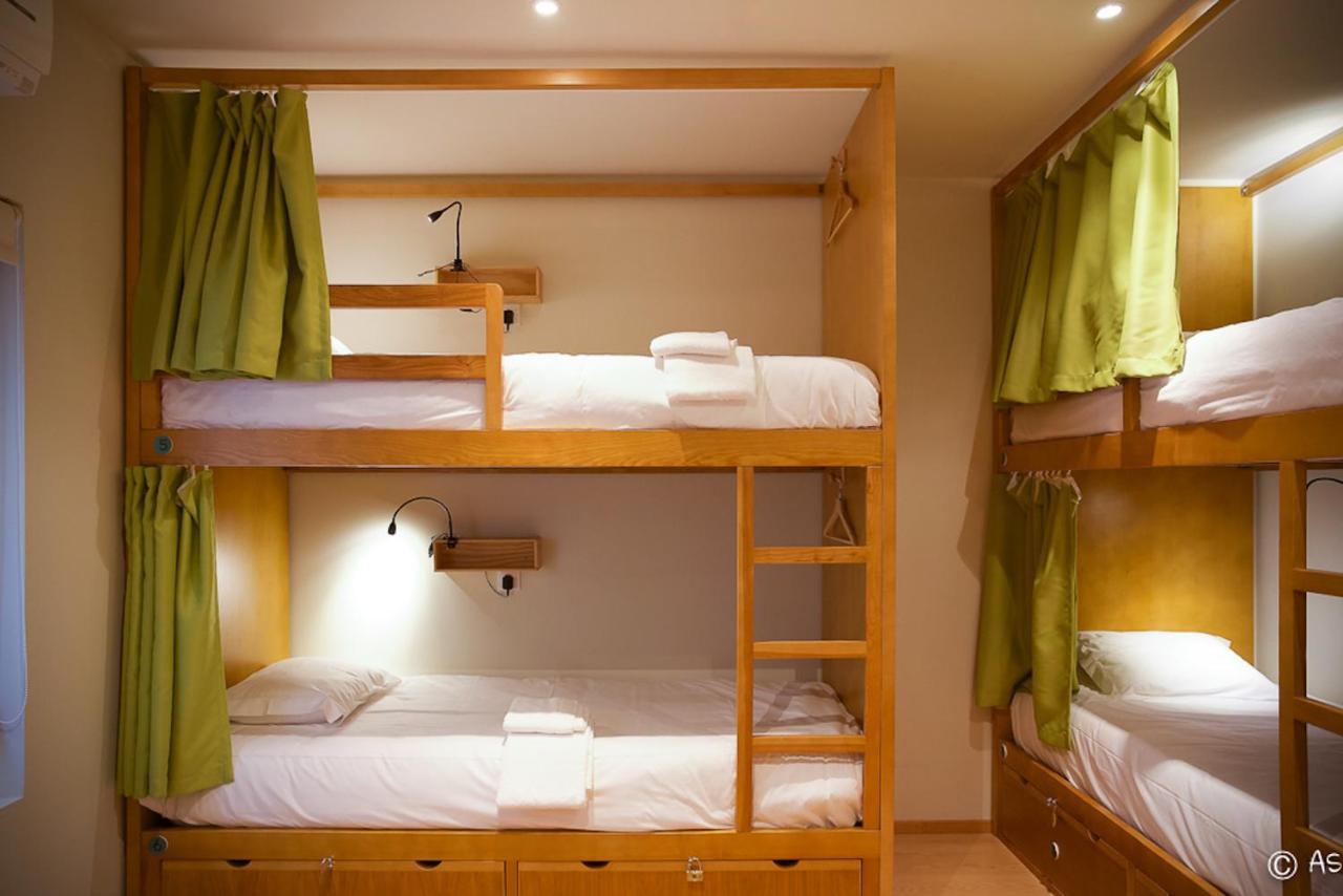 Peach Hostel & Suites OOporto Esterno foto