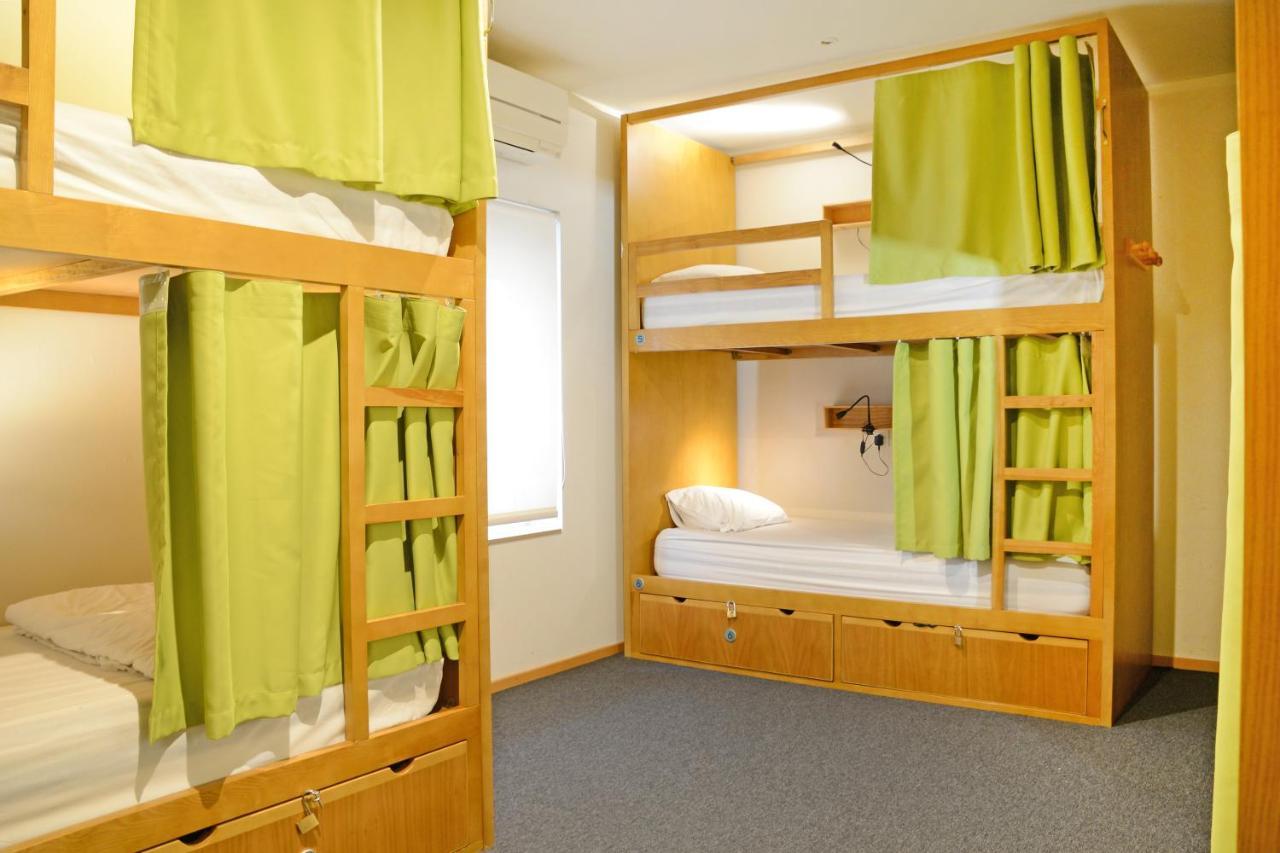 Peach Hostel & Suites OOporto Esterno foto