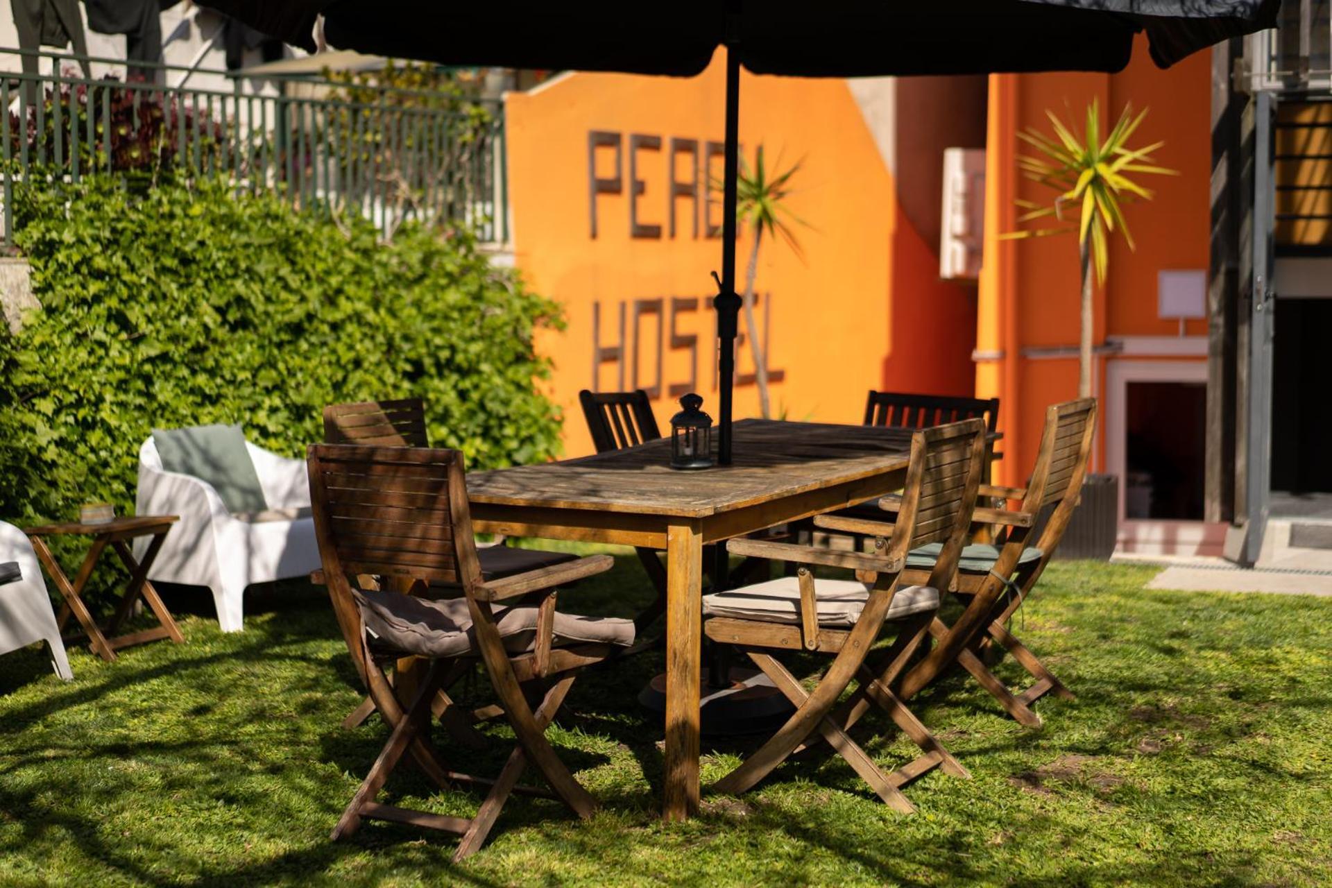 Peach Hostel & Suites OOporto Esterno foto