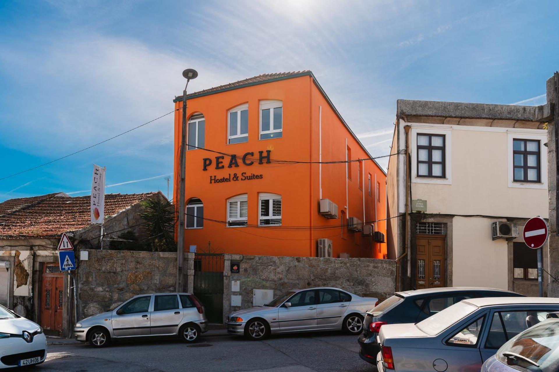 Peach Hostel & Suites OOporto Esterno foto