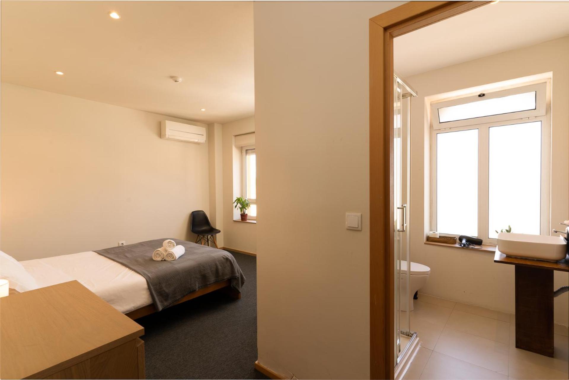 Peach Hostel & Suites OOporto Esterno foto