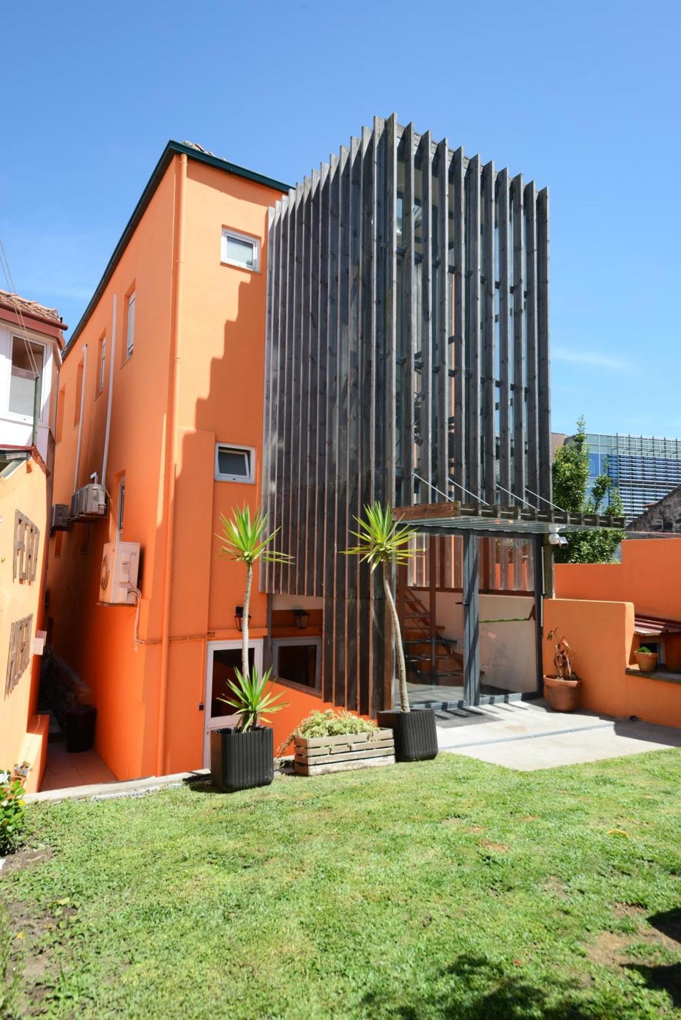 Peach Hostel & Suites OOporto Esterno foto