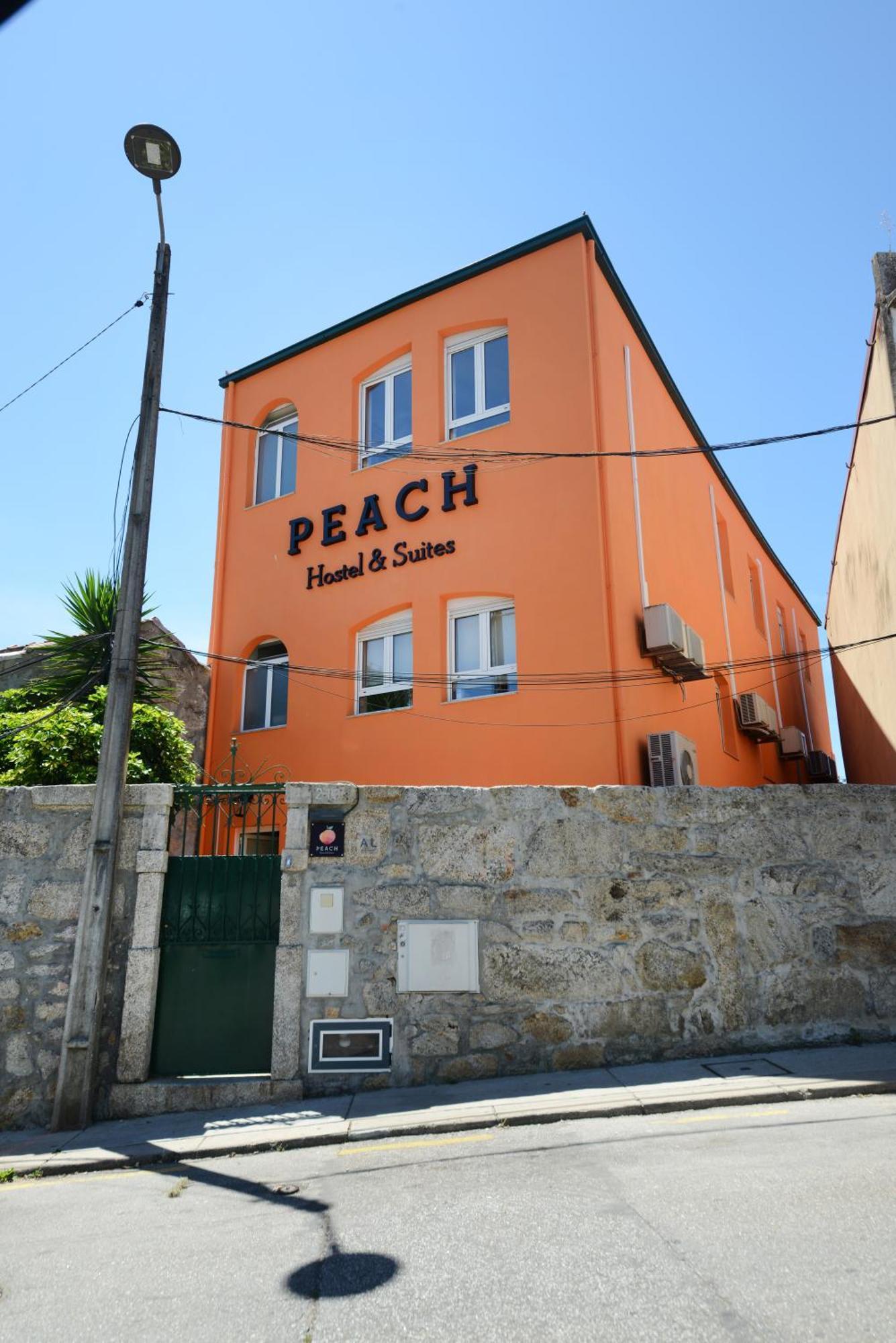 Peach Hostel & Suites OOporto Esterno foto